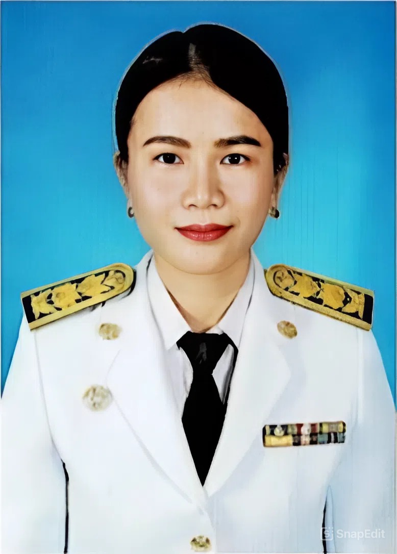 นางเดือน ราษีทอง